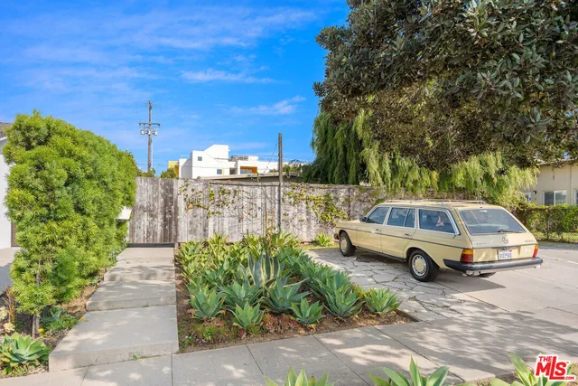$2,395,000 | 1819 Euclid Street, Santa Monica, CA 90404