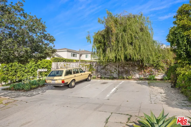$2,395,000 | 1819 Euclid Street, Santa Monica, CA 90404