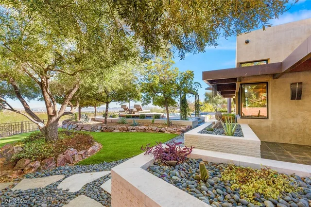$14,299,000 | 5 Promontory Ridge Drive, Las Vegas, NV 89135