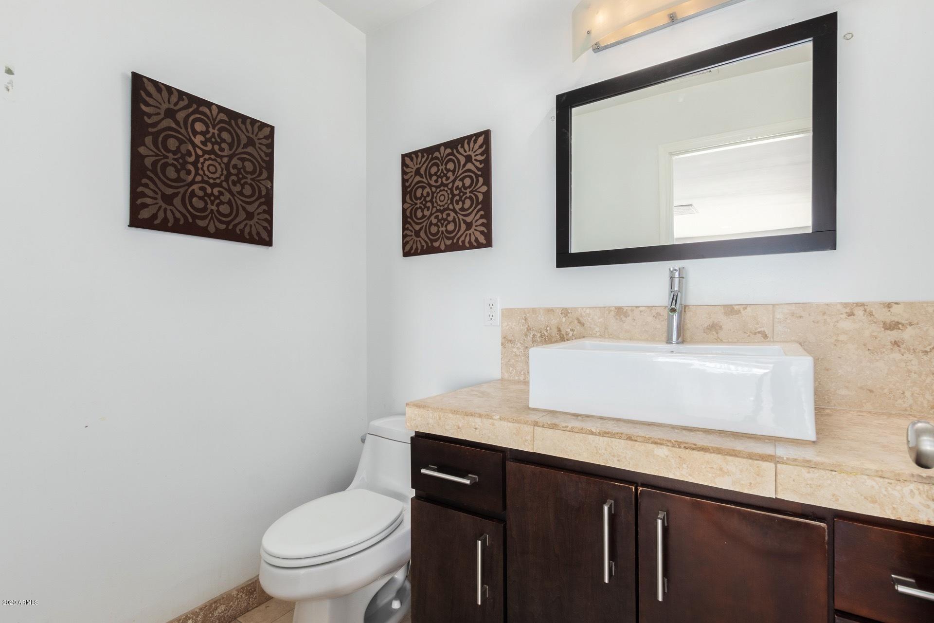 4933 East Osborn Road Phoenix, AZ 85018 - Photo 18 of 40 0036-osborn (35)