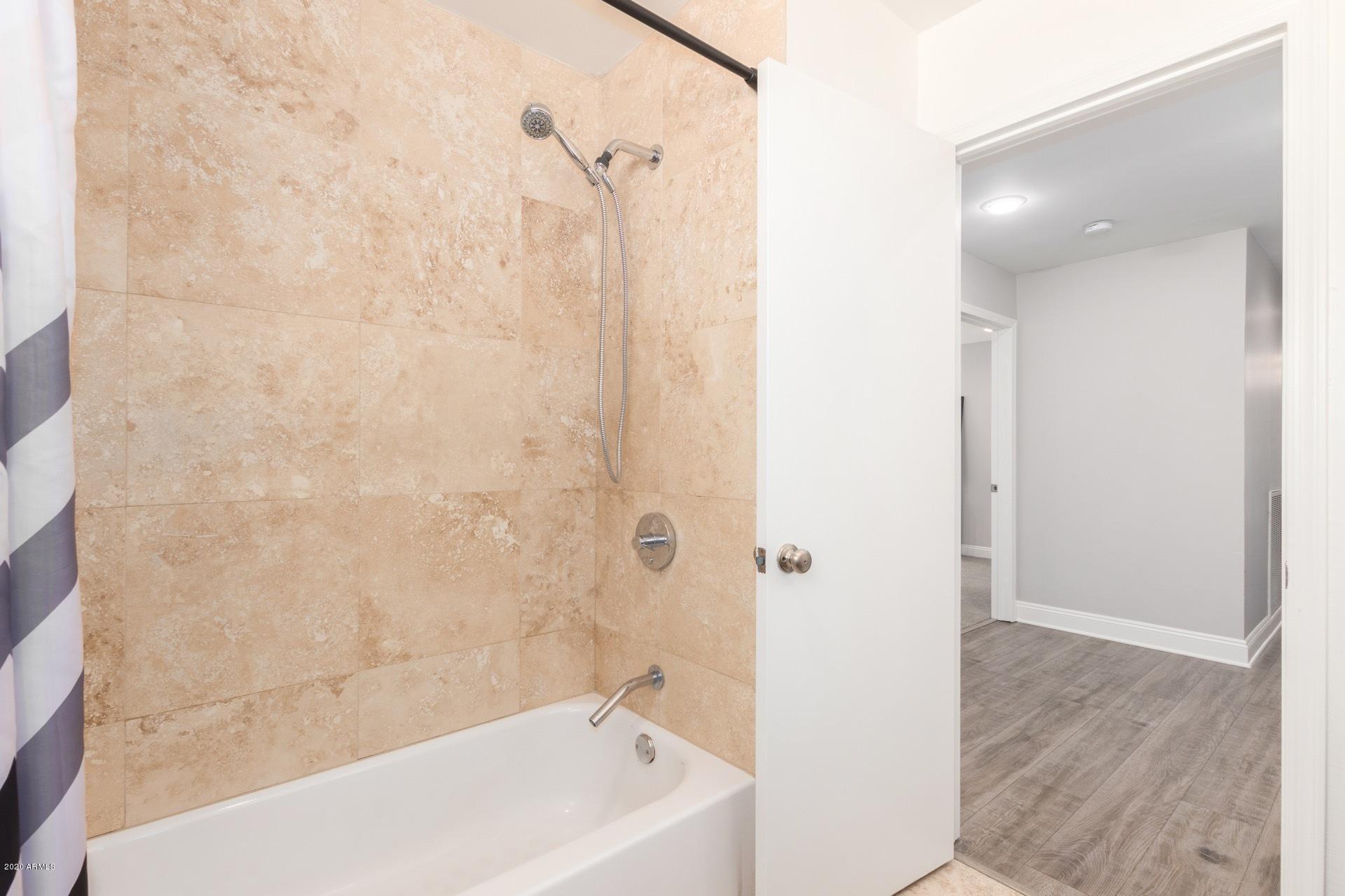 4933 East Osborn Road Phoenix, AZ 85018 - Photo 27 of 40 0027-osborn (26)