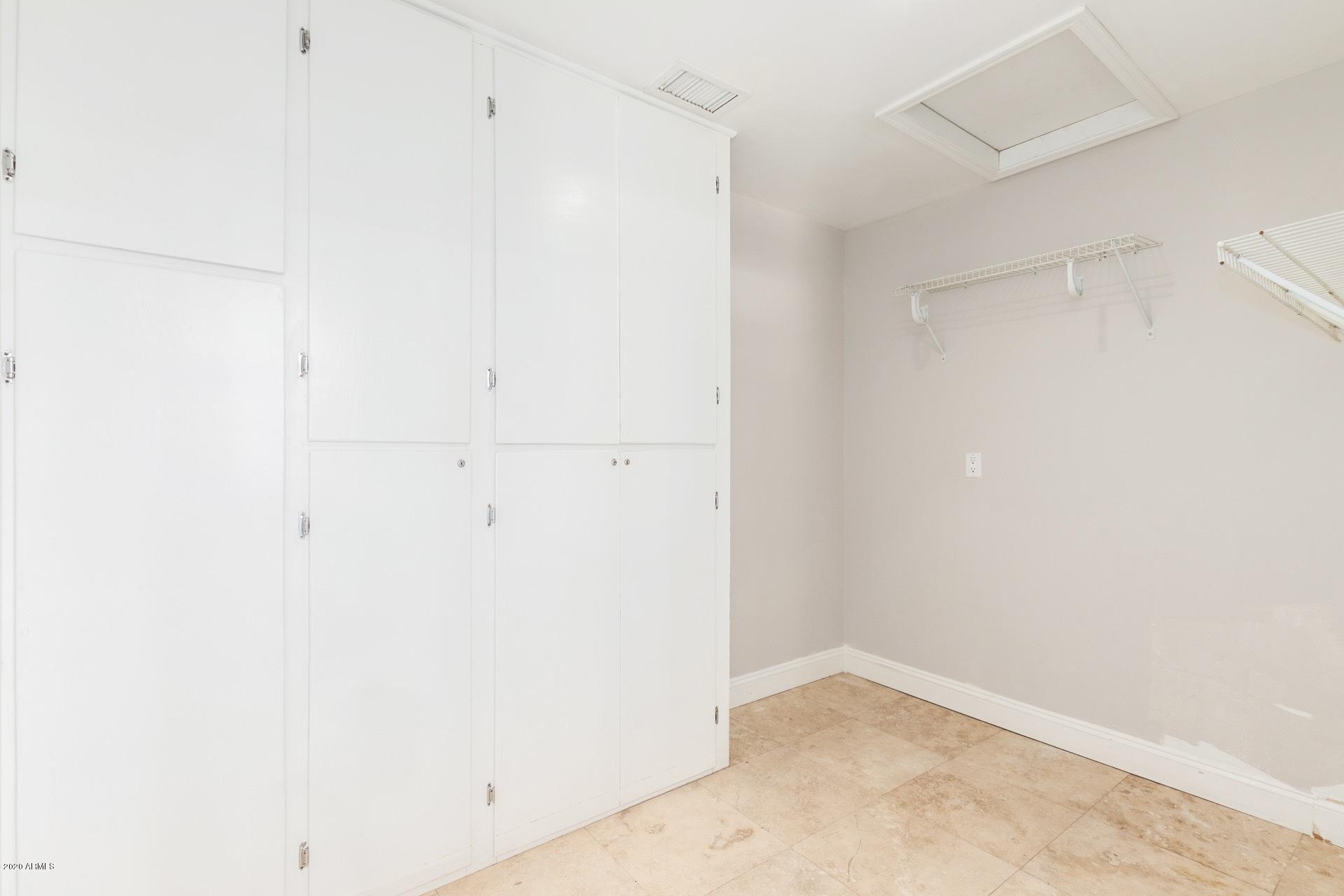 4933 East Osborn Road Phoenix, AZ 85018 - Photo 33 of 40 0019-osborn (18)