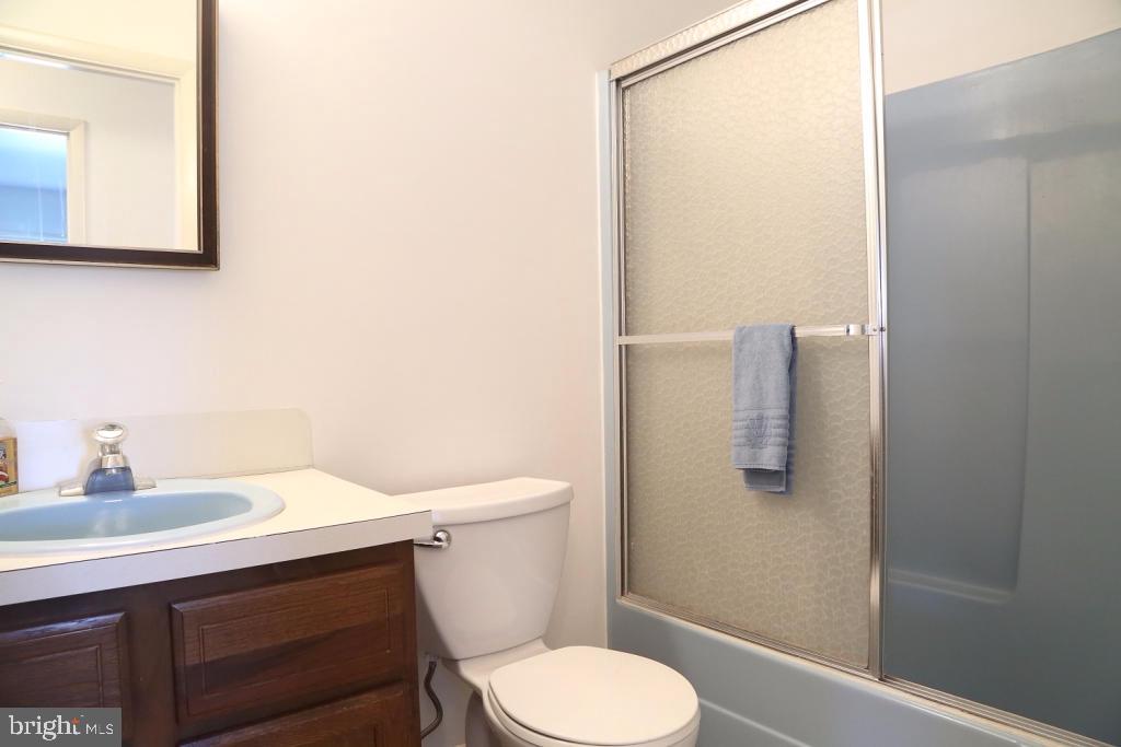 500 Wallingford Road Lancaster, PA 17601 - Photo 20 of 23