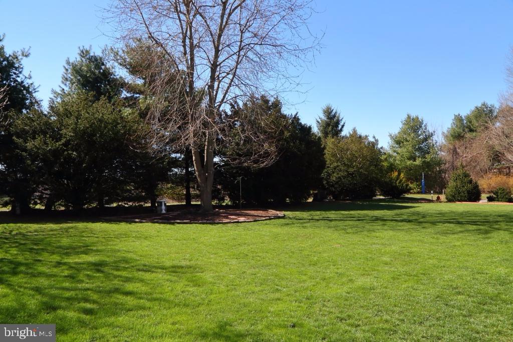 500 Wallingford Road Lancaster, PA 17601 - Photo 22 of 23