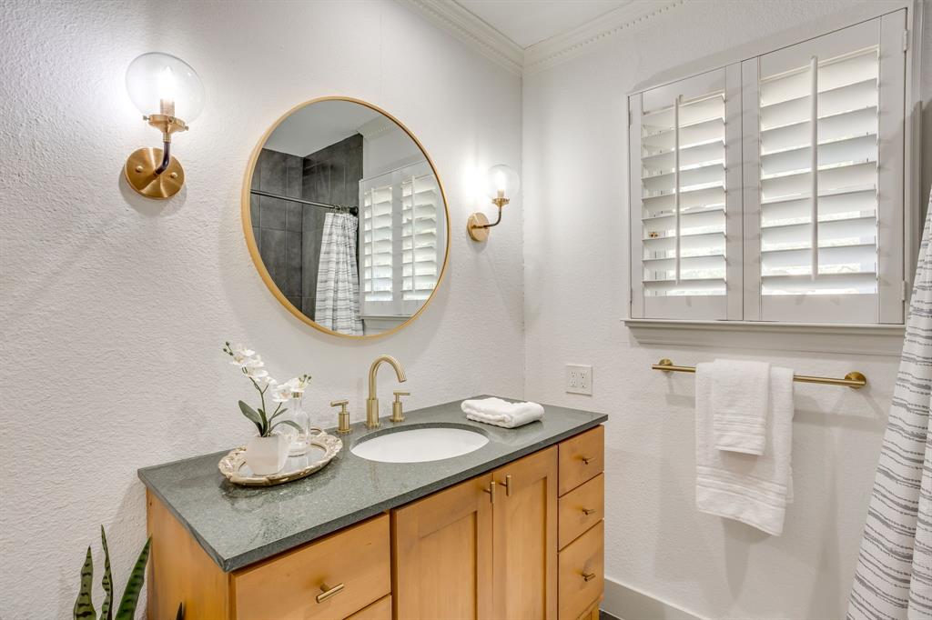 4009 Rothington Road Fort Worth, TX 76116 - Photo 26 of 36 Gallery Image 26