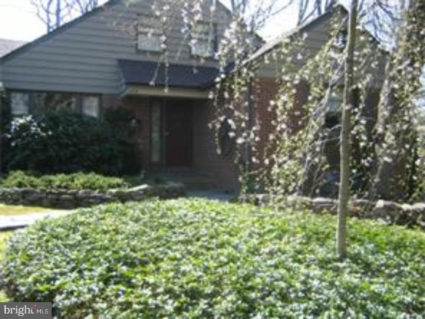 458 Elm Avenue Haddonfield, NJ 08033 - Photo 2 of 20