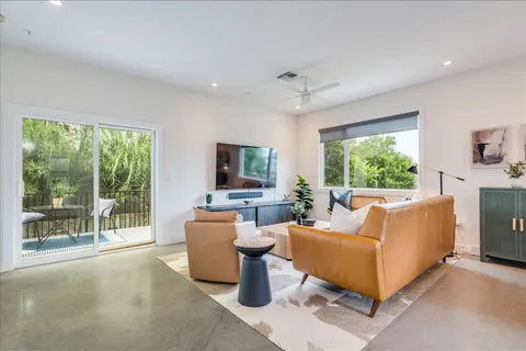 $600,000 | 1931 East 38th 1/2 Street, Unit 62, Austin, TX 78723