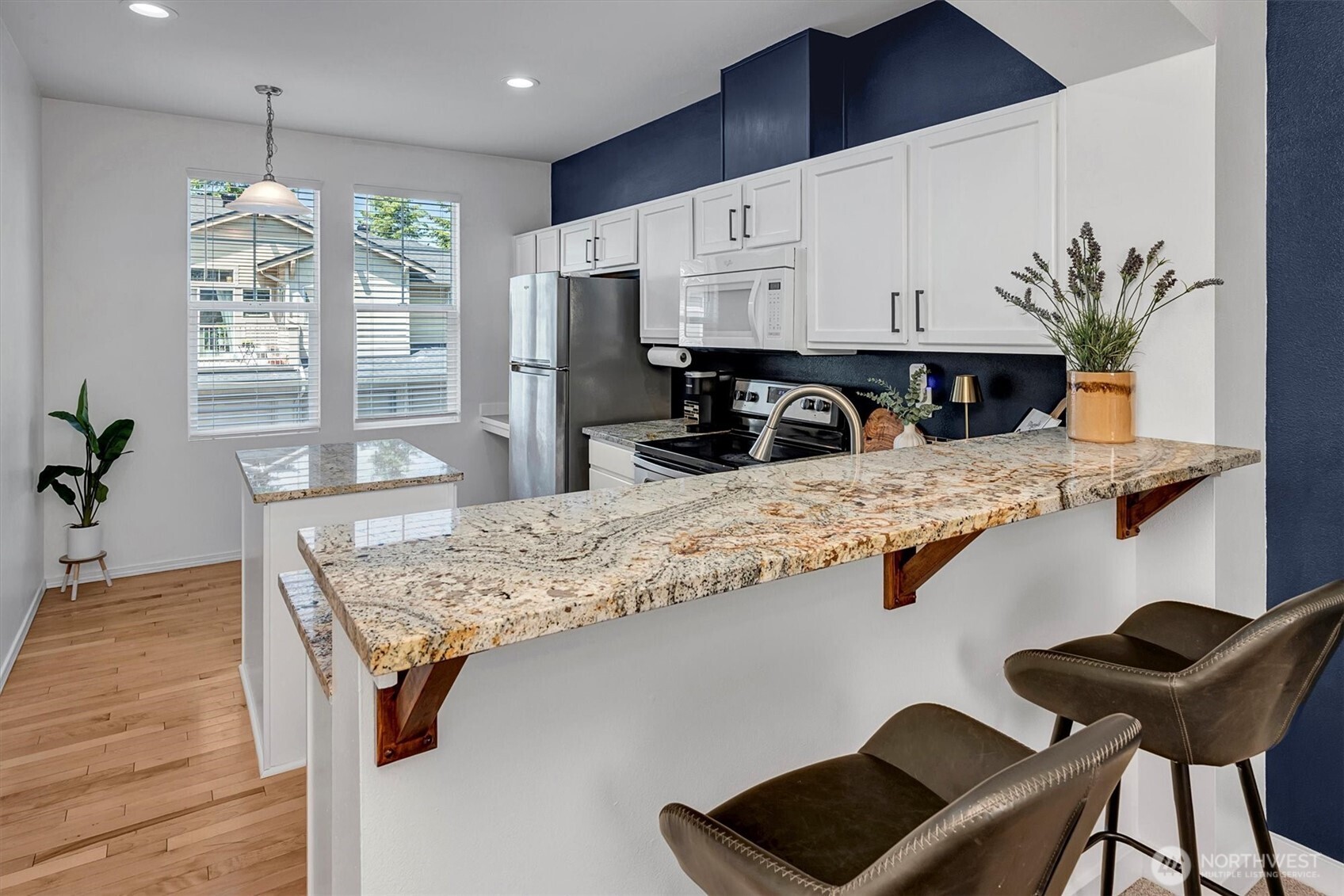 15325 Southeast 155th Place, Unit Q2 Renton, WA 98058 - Photo 9 of 28 Gallery Image 9