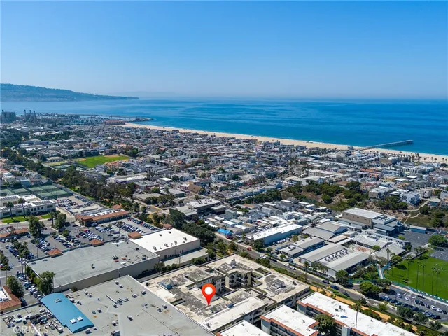 $619,000 | 1600 Ardmore Avenue, Unit 320, Hermosa Beach, CA 90254