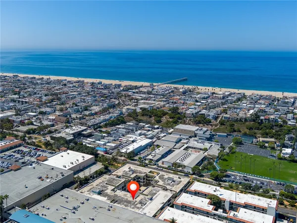 $619,000 | 1600 Ardmore Avenue, Unit 320, Hermosa Beach, CA 90254