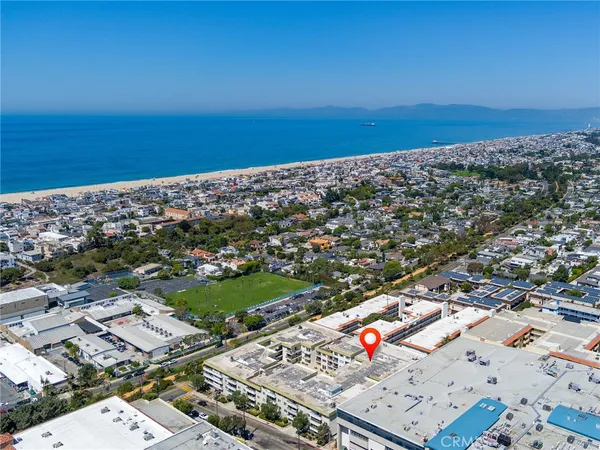 $619,000 | 1600 Ardmore Avenue, Unit 320, Hermosa Beach, CA 90254