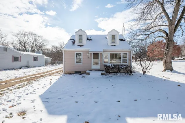 $169,900 | 4316 West Prairie Lane, Peoria, IL 61604