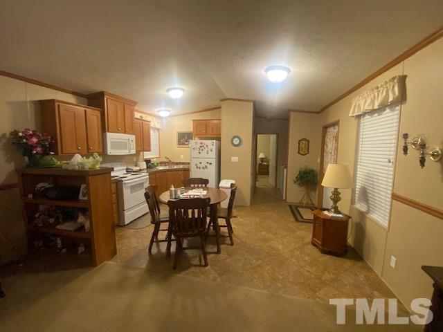 101 McLamb Road Dunn, NC 28334 - Photo 5 of 18 Gallery Image 5