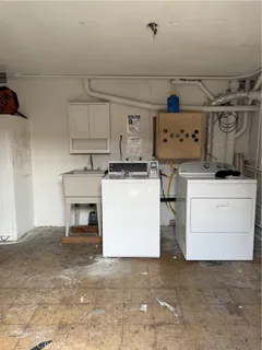 $2,100 | 1170 East 55th Street, Long Beach, CA 90805