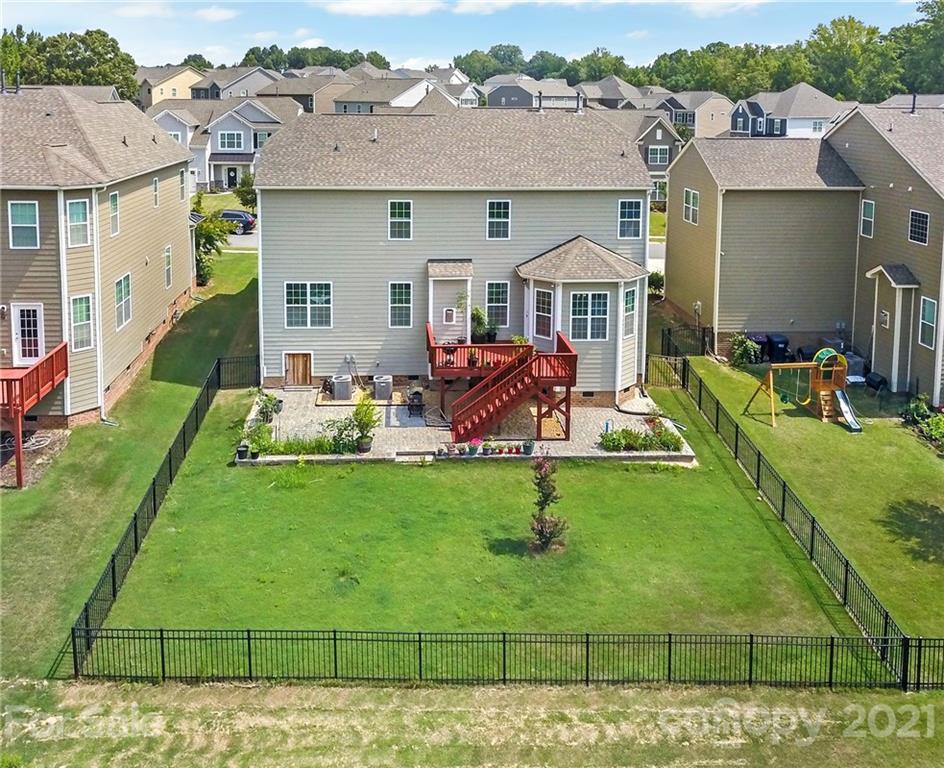813 Bridge View Court Fort Mill, SC 29708 - Photo 38 of 42 an aerial view of a house