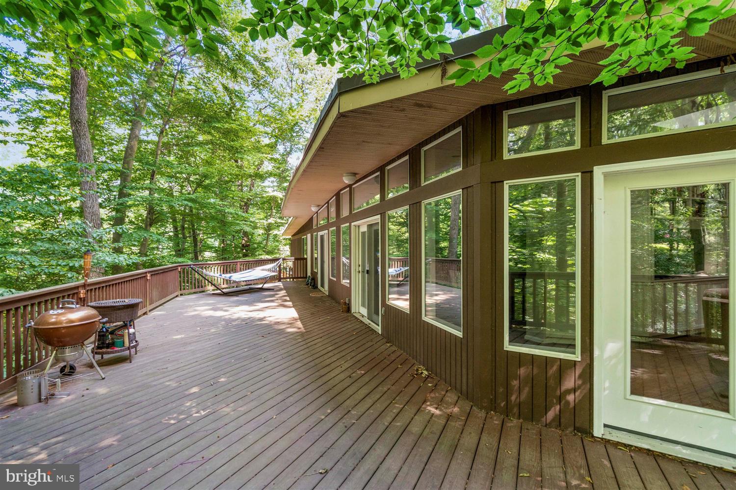 8502 Arborwood Road Baltimore, MD 21208 - Photo 9 of 48 Gallery Image 9