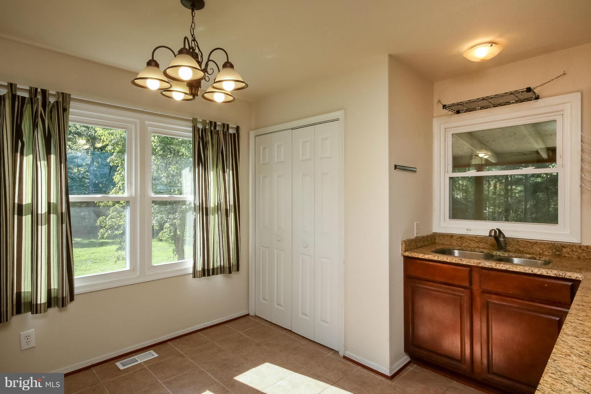 11407 Boston Road Unionville, VA 22567 - Photo 7 of 29 Kitchen
