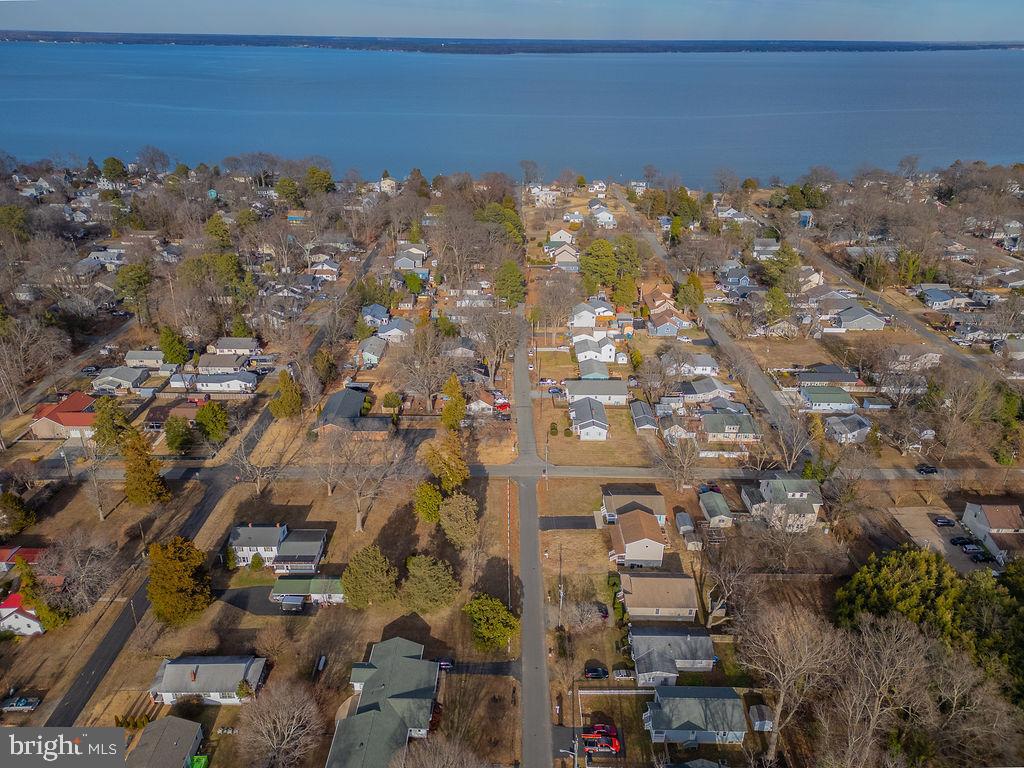 200 5th Street Colonial Beach, VA 22443 - Photo 45 of 45 Charming neighborhood by the serene lake.