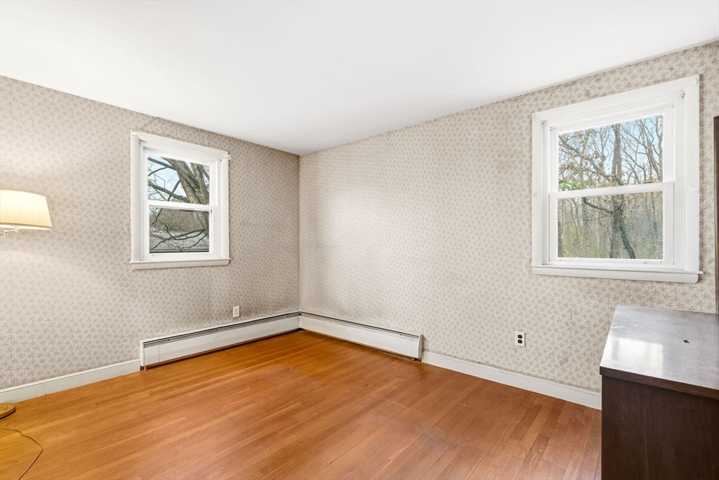 13 Crowley Road Burlington, MA 01803 - Photo 22 of 41 Gallery Image 22