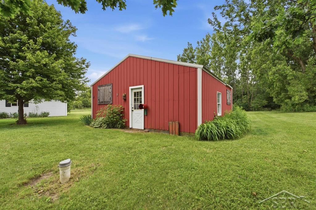 2138 Smiths Crossing Road Midland, MI 48640 - Photo 26 of 35