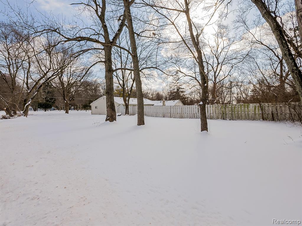 25323 Orchard Lake Road Farmington, MI 48336 - Photo 42 of 42