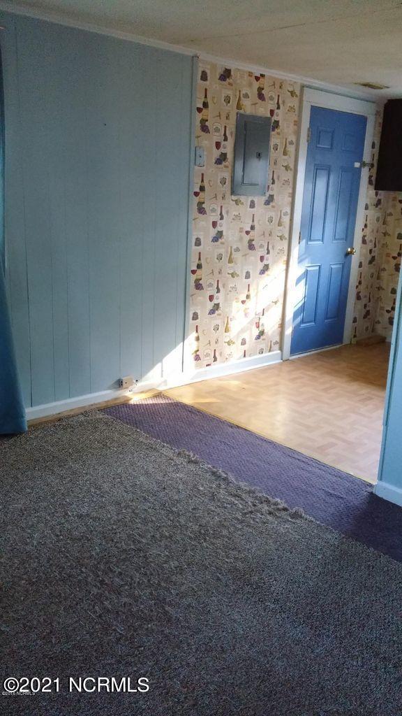 682 Hubert Boulevard Hubert, NC 28539 - Photo 20 of 31 109 Claire 3