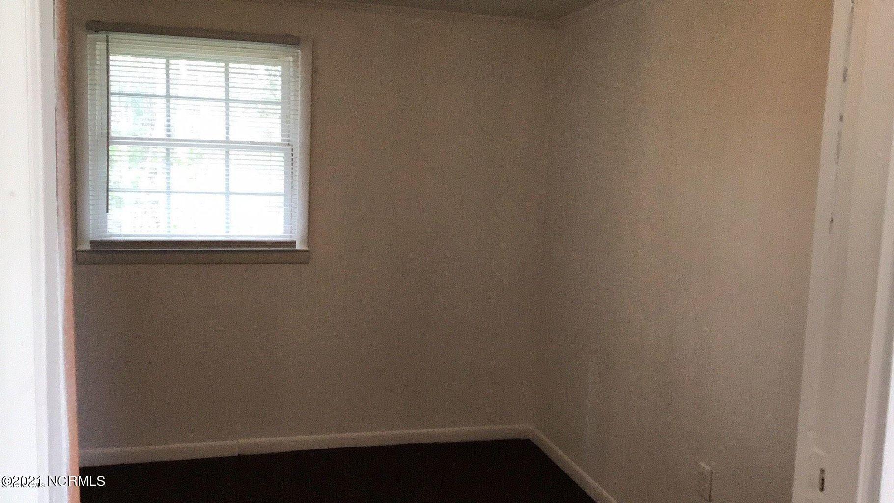 682 Hubert Boulevard Hubert, NC 28539 - Photo 28 of 31 113 Claire 4