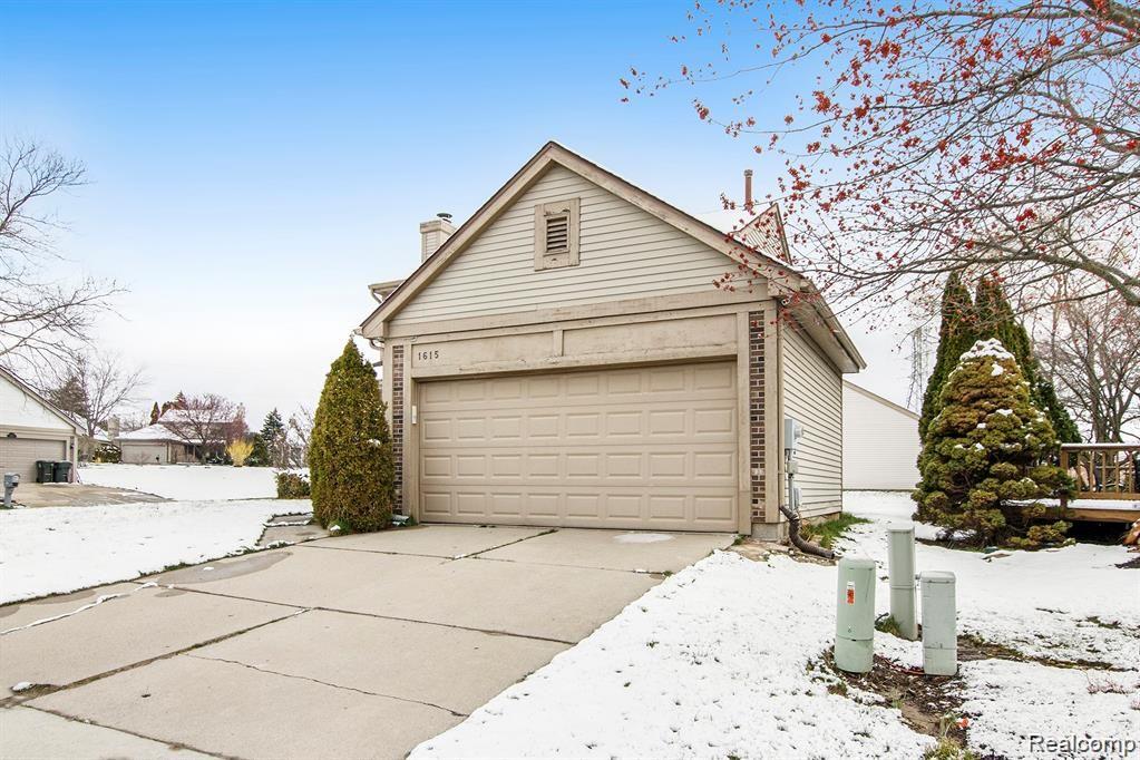 1615 Colony Drive Rochester Hills, MI 48307 - Photo 3 of 28