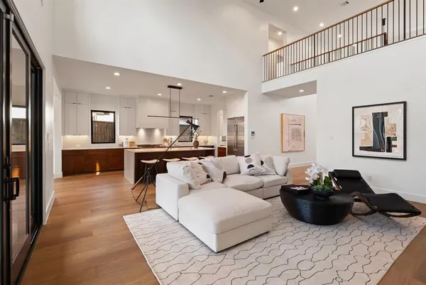 $1,549,000 | 10553 Cromwell Drive, Dallas, TX 75229