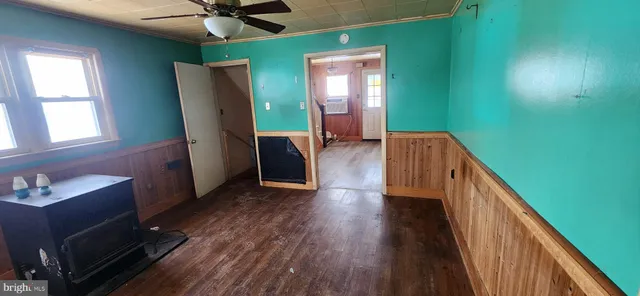 $104,500 | 321 Chestnut Street, Mount Holly Springs, PA 17065