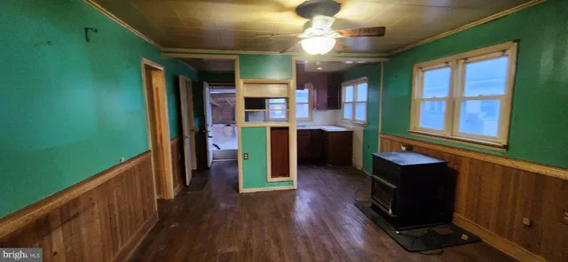 $104,500 | 321 Chestnut Street, Mount Holly Springs, PA 17065