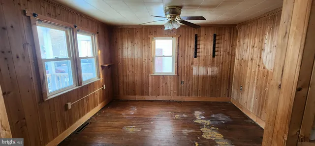 $104,500 | 321 Chestnut Street, Mount Holly Springs, PA 17065