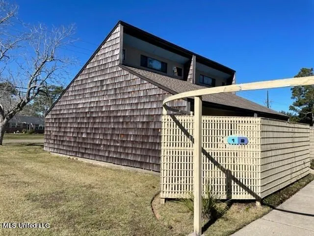 $105,000 | 828 Oakleigh Avenue, Unit 10, Gulfport, MS 39507