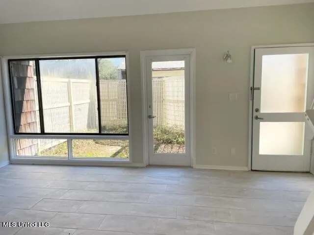 $105,000 | 828 Oakleigh Avenue, Unit 10, Gulfport, MS 39507