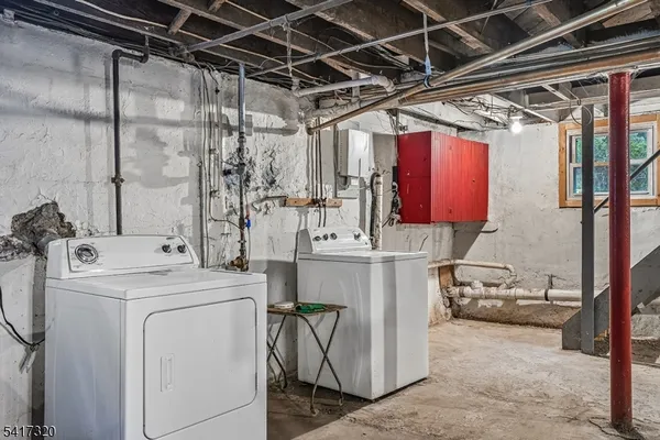 $589,000 | 1 Baltusrol Place, Summit, NJ 07901