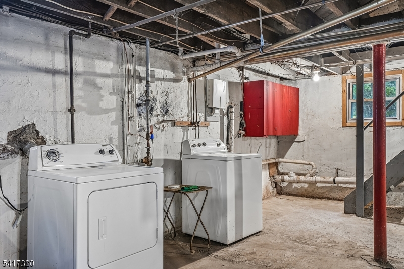 1 Baltusrol Place Summit, NJ 07901 - Photo 24 of 28