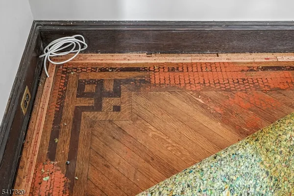 $589,000 | 1 Baltusrol Place, Summit, NJ 07901