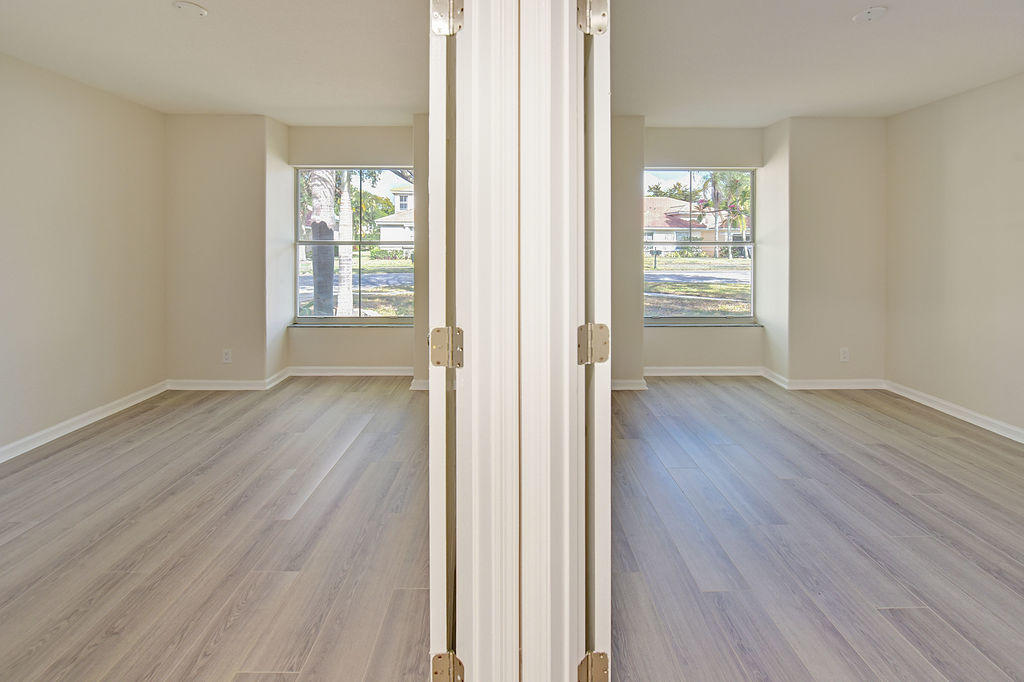 5747 La Gorce Circle Lake Worth, FL 33463 - Photo 25 of 55 ADC_7208