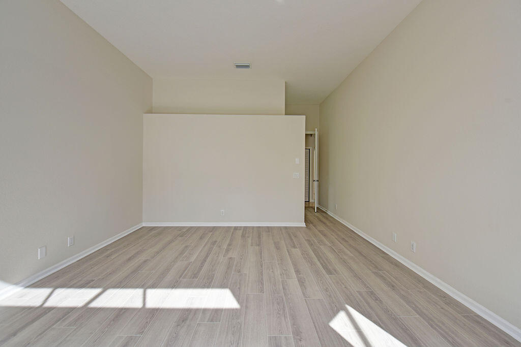 5747 La Gorce Circle Lake Worth, FL 33463 - Photo 28 of 55 ADC_7225