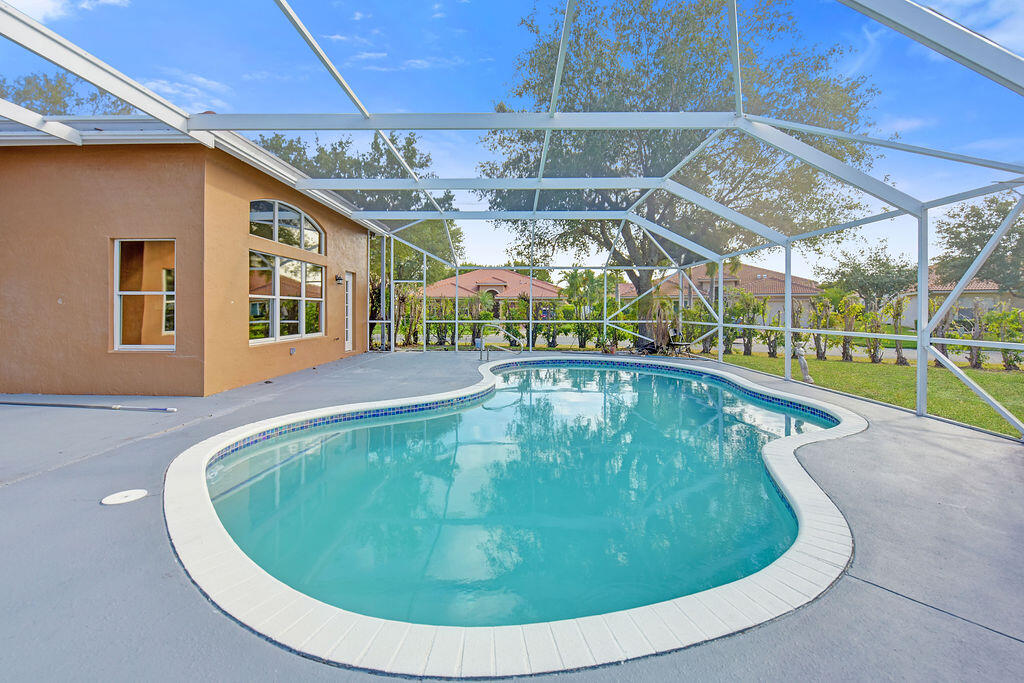 5747 La Gorce Circle Lake Worth, FL 33463 - Photo 37 of 55 ADC_7262