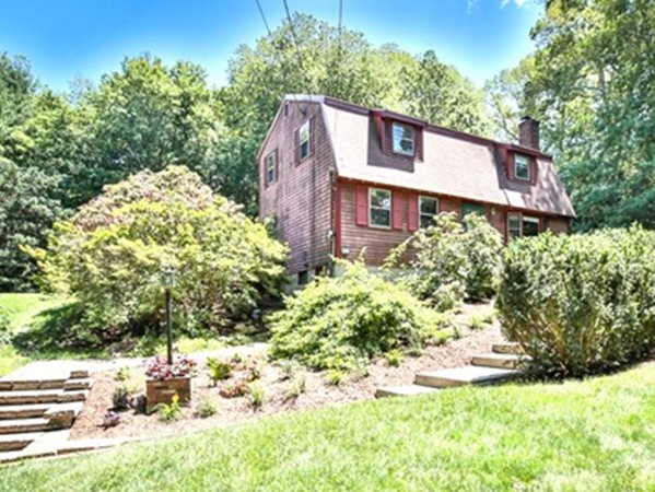 46 Riverhurst Road Billerica, MA 01821 - Photo 1 of 24 Gallery Image 1