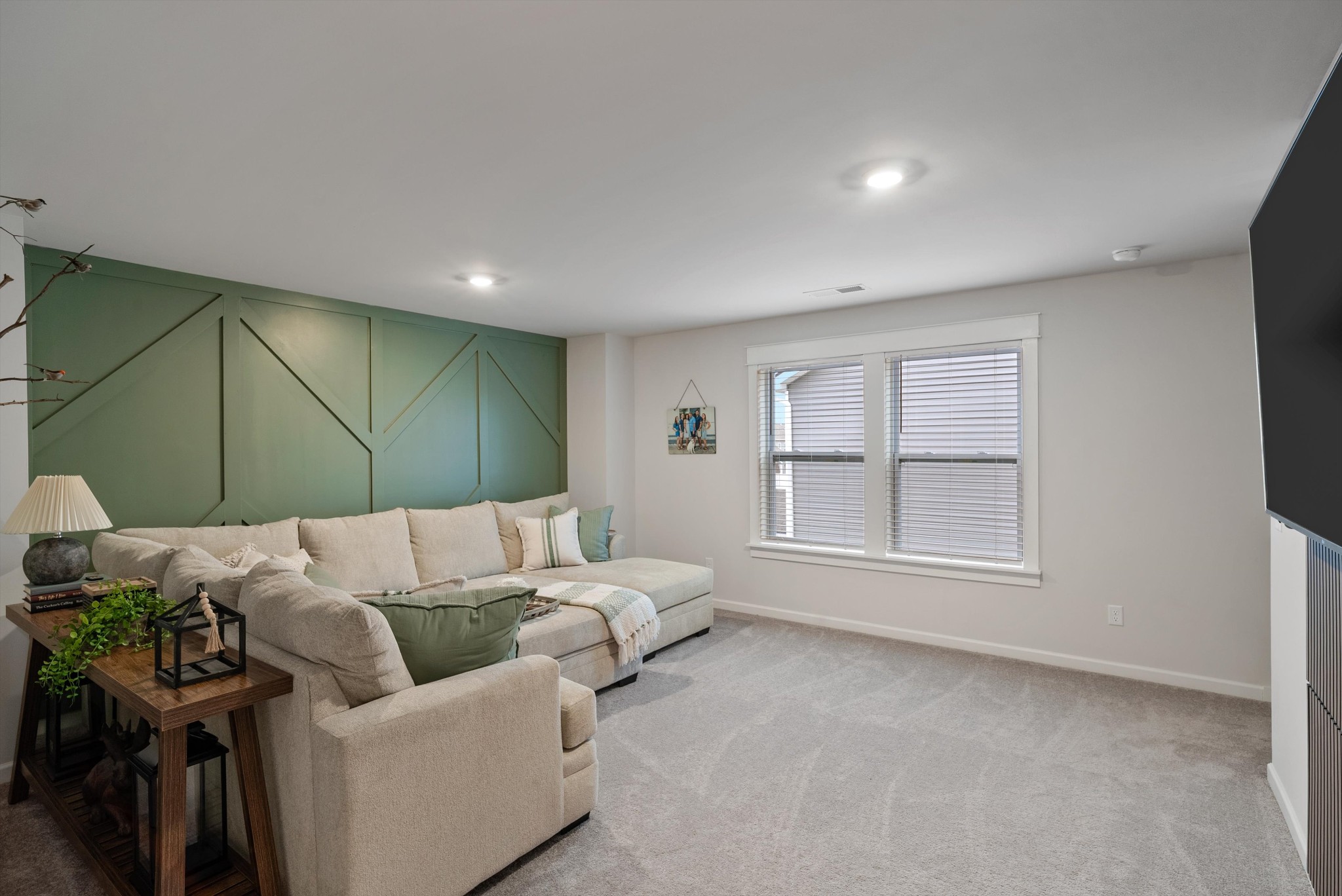 562 Torrey Pines Lane Lebanon, TN 37087 - Photo 24 of 38 a living room with furniture and a window