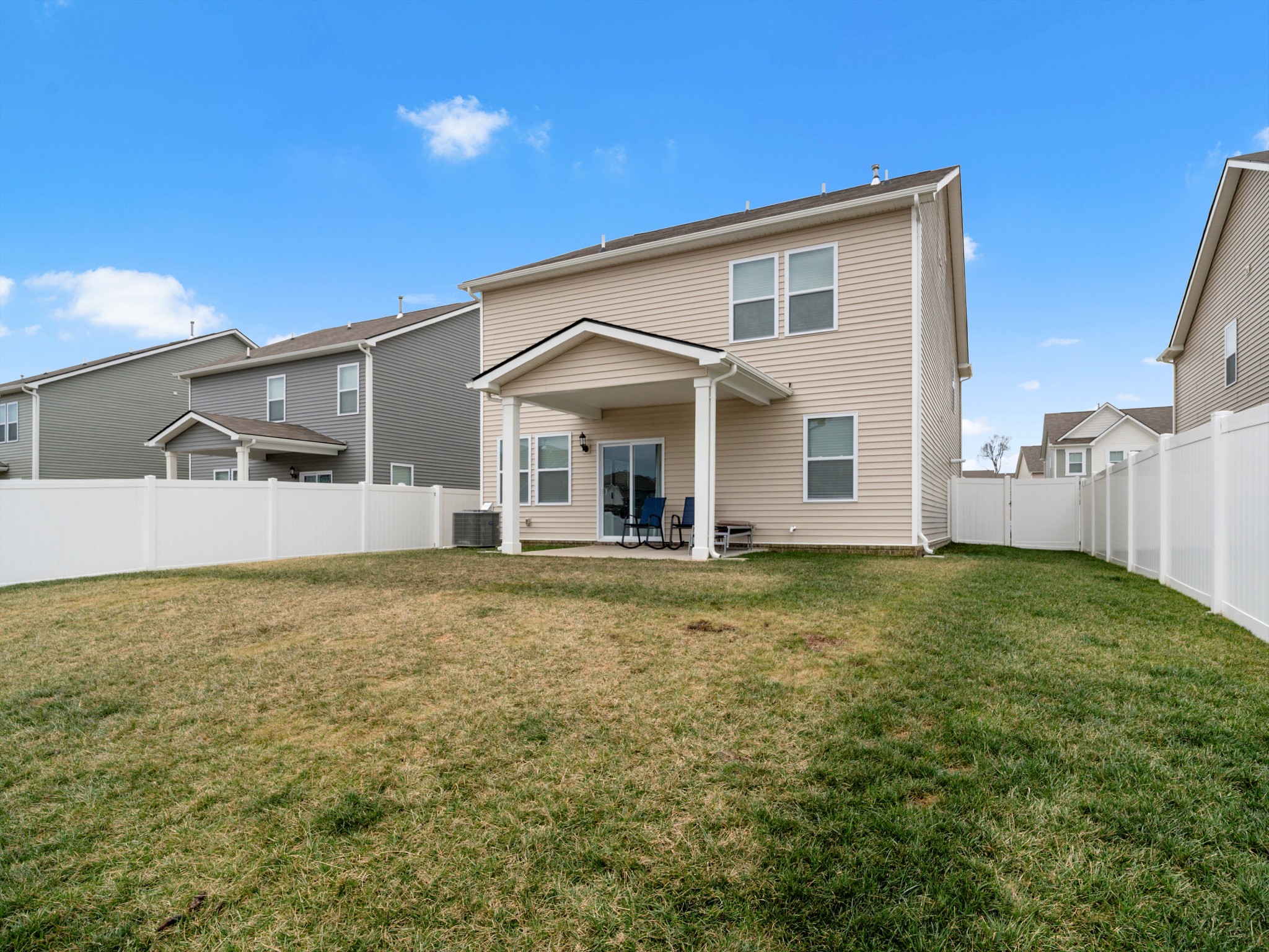 562 Torrey Pines Lane Lebanon, TN 37087 - Photo 33 of 38 a view of a house with backyard and porch