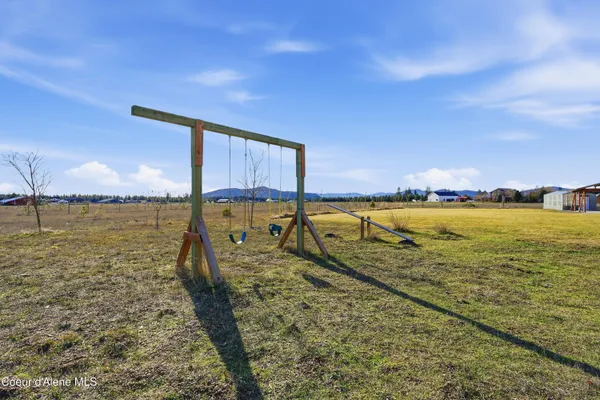 $960,000 | 2238 East Blaine Street, Athol, ID 83801