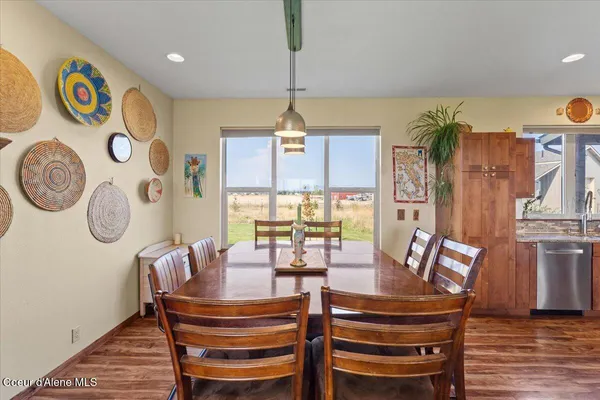 $960,000 | 2238 East Blaine Street, Athol, ID 83801