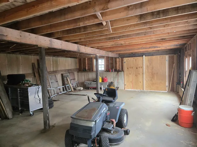 $279,900 | 1046 Kings Highway, Stoddard, NH 03464