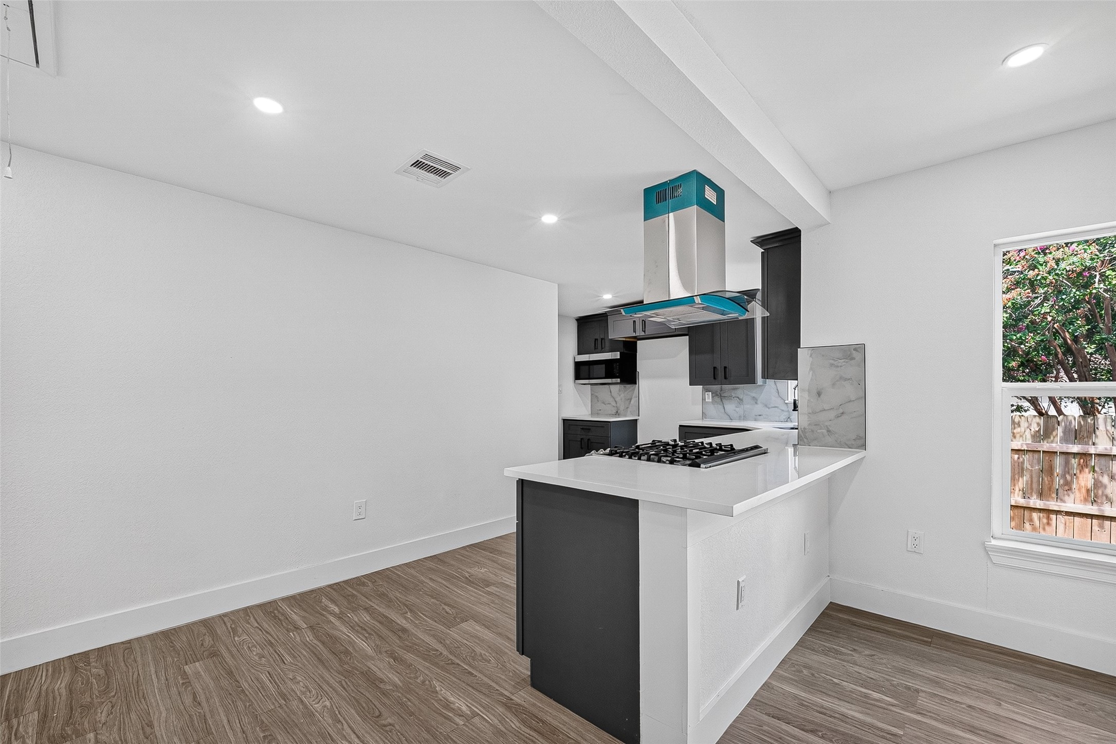 106 South 9th Street Highlands, TX 77562 - Photo 22 of 50