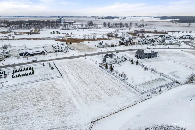 $140,000 | 7432 Clubhouse Drive, Yorkville, IL 60560