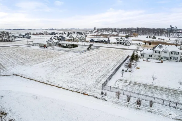 $140,000 | 7432 Clubhouse Drive, Yorkville, IL 60560