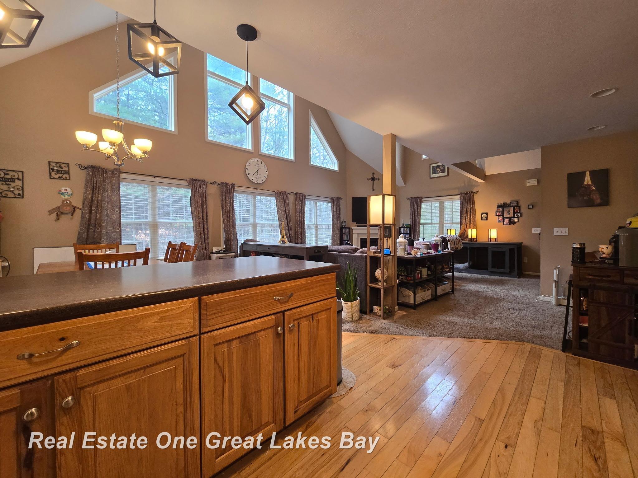 340 East Howard Road Beaverton, MI 48612 - Photo 5 of 37